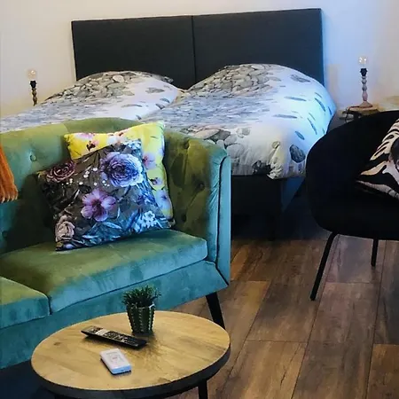 B&B B &b Yuupke Noord-limburg Venlo Roermond 4*